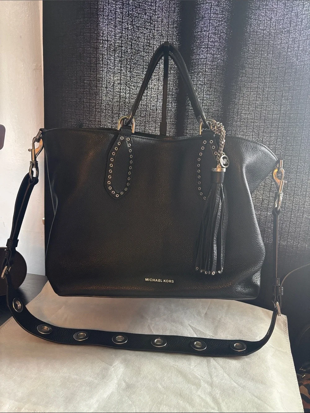 Michael Kors large rare Brooklyn Black Leather Tote with Tassel and Stud Accents - Picture 1 of 17